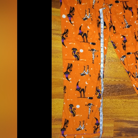 Halloween pajama pants - Picture 2 of 4